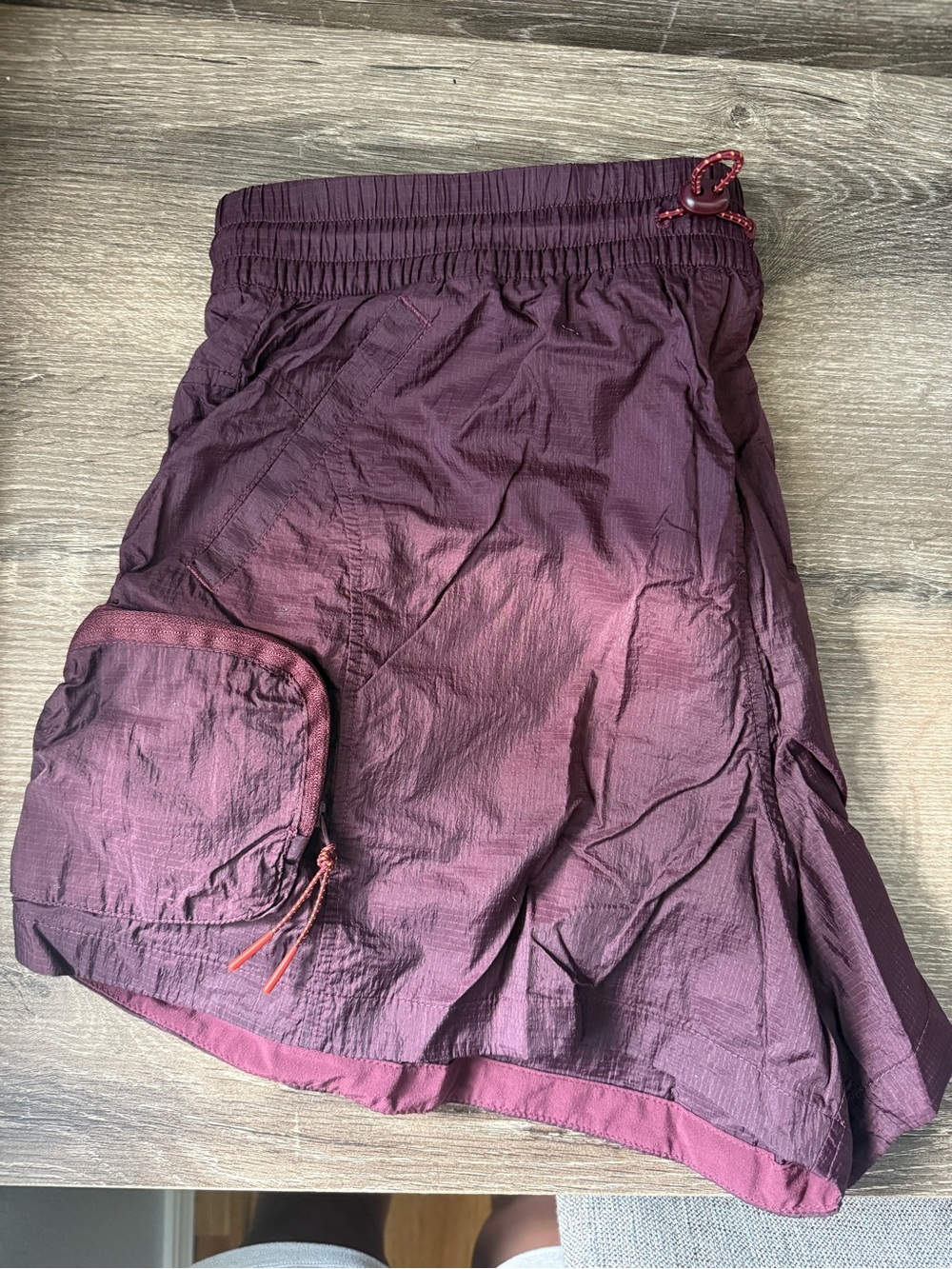 Outdoor Voices Women’s Burgundy Hiking Short - Picture 2 of 5